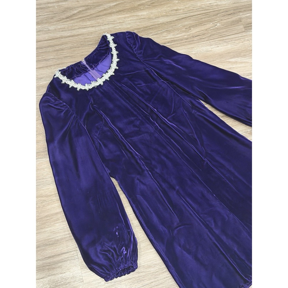 Vintage 1960s Purple Velvet Renaissance Revival Mini Dress Mod Gogo Medieval - Picture 14 of 15